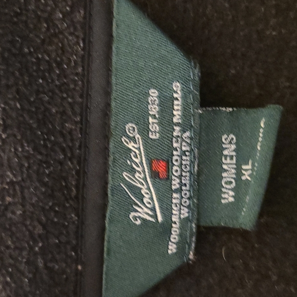 Woolrich Women's Zip Up Jacket - Picture 3 of 5